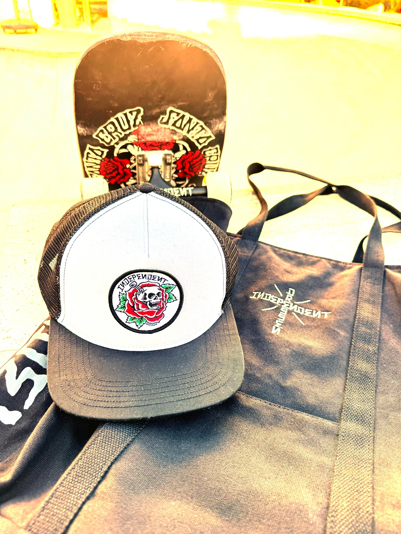 Dressen Skull Rose Independent Snapback Hat - Image 9