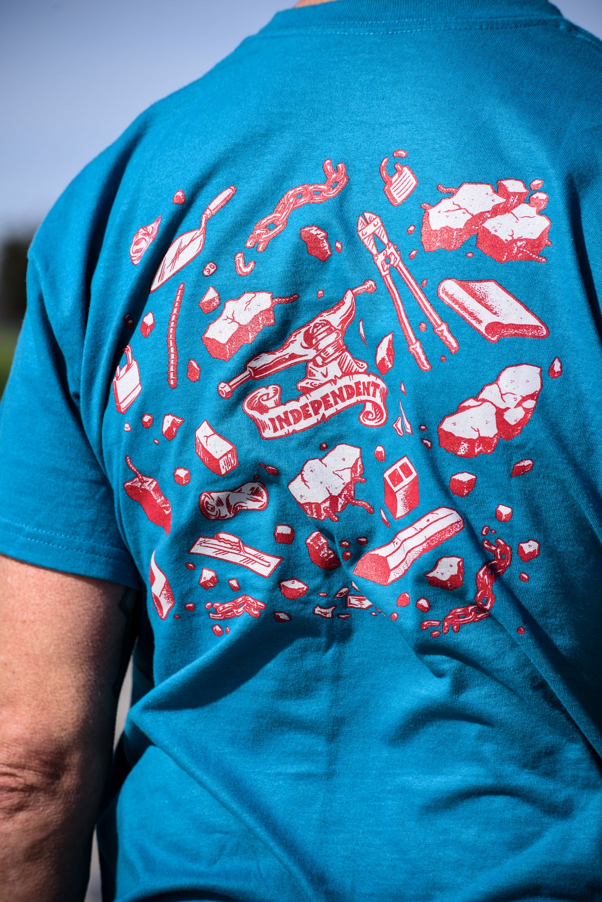 Under The Bridge Mens Independent T-Shirt - Image 6